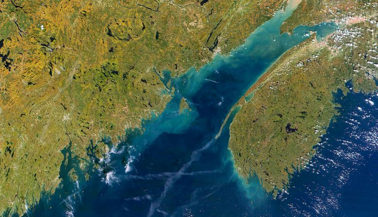 Gulf-of-Maine-and-Bay-of-Fundy-from-orbit